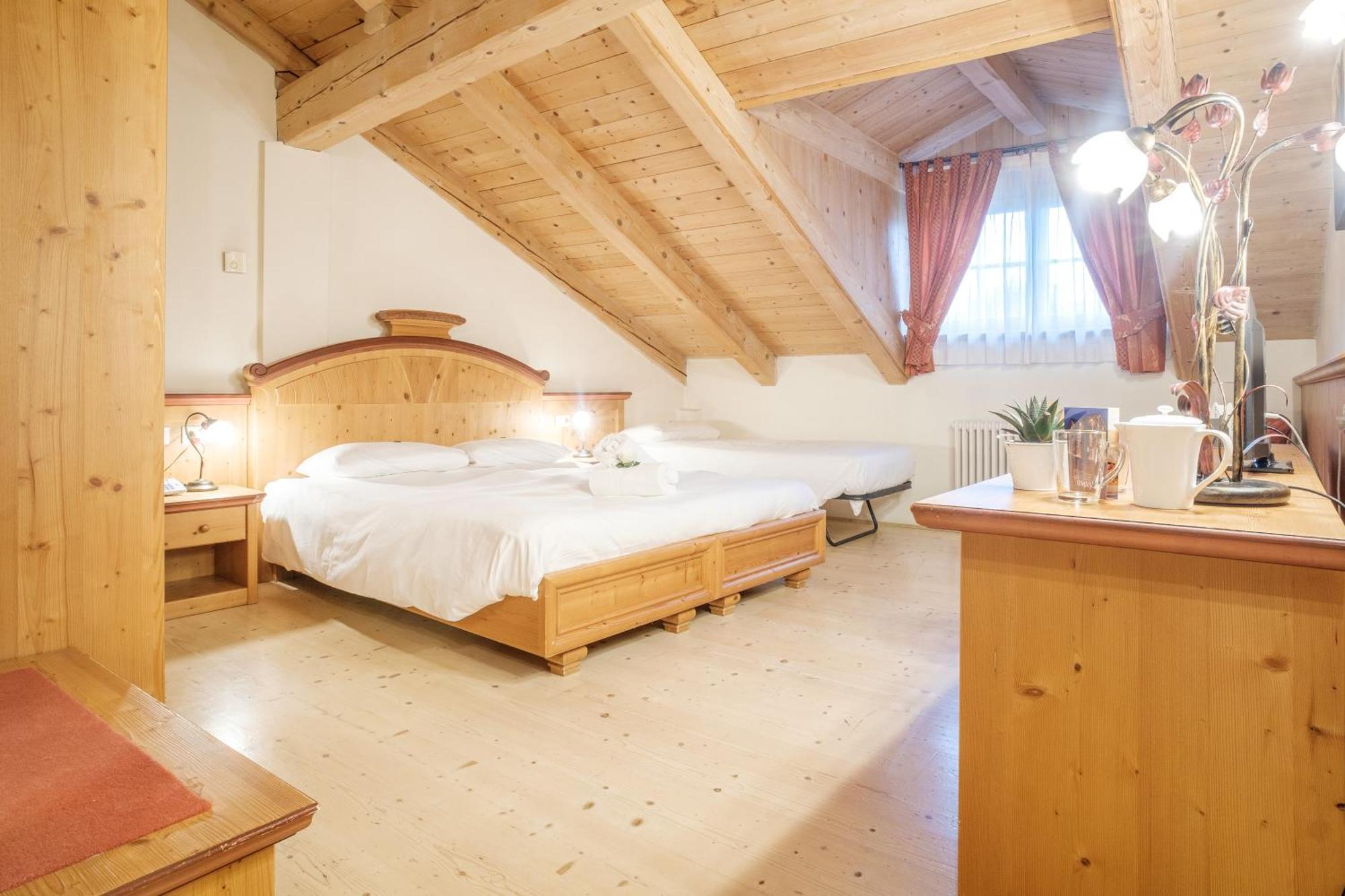 Casa Moresc Spiazzo  Room photo
